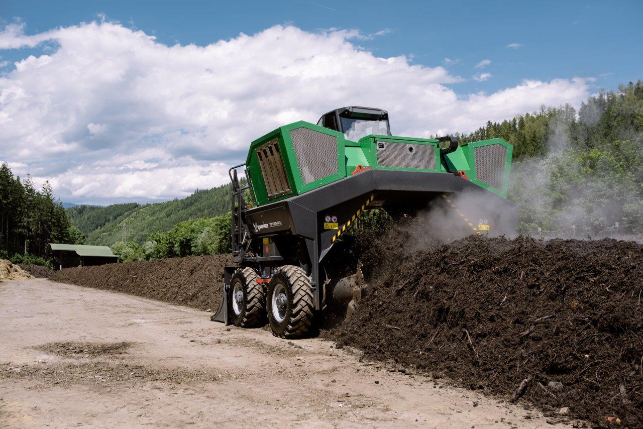 X4500，TOPTURN，excavating machinery，2017 red dot，