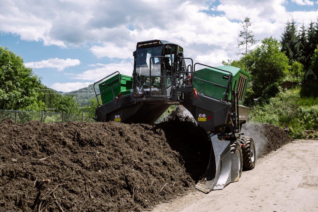 X4500，TOPTURN，excavating machinery，2017 red dot，