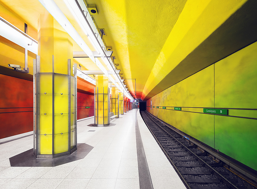 tunnel，facilitate，fast，colourful，metro，