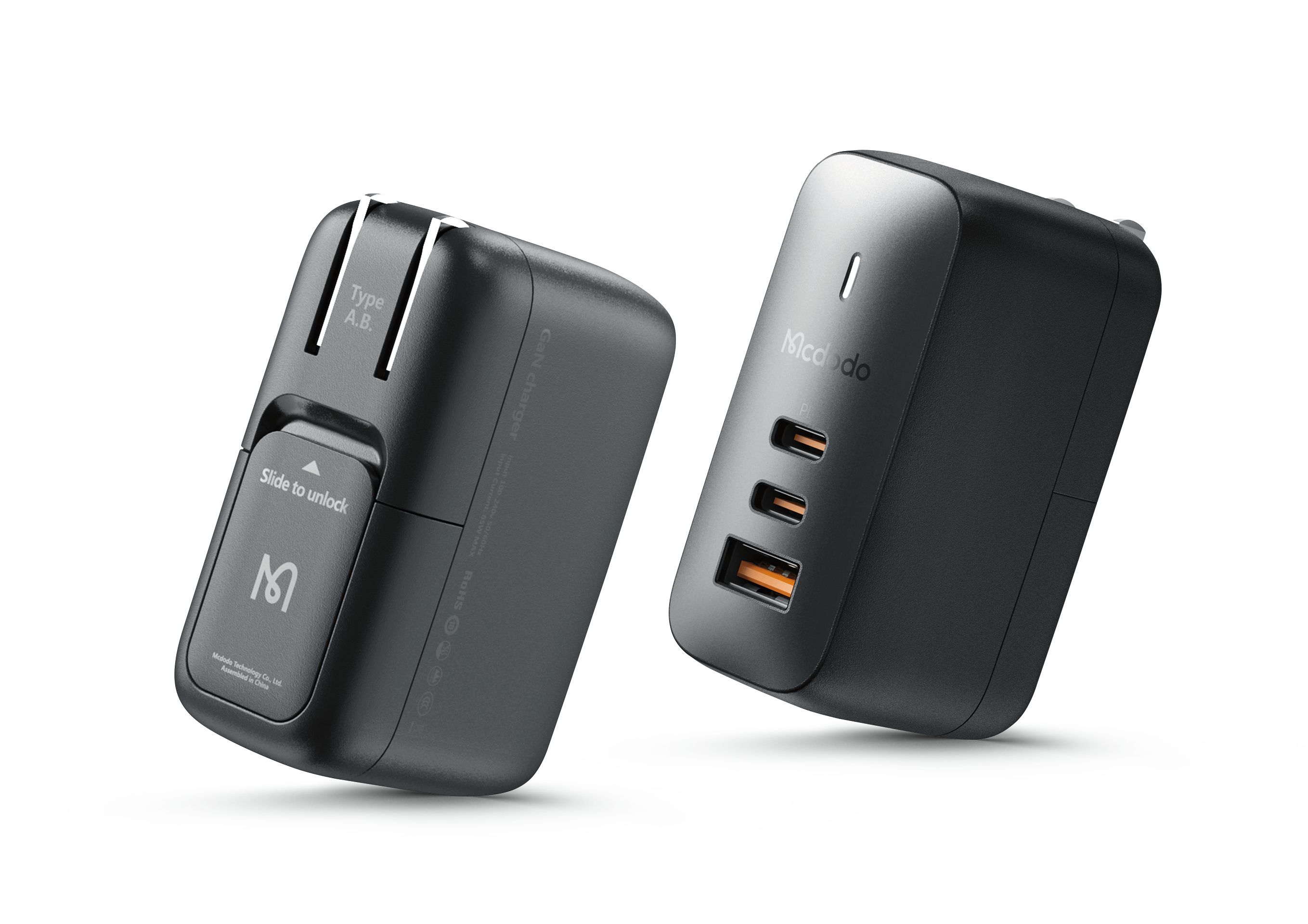 USB charger，Three in one，Portable，Maddocks ，2021 red dot product design award，