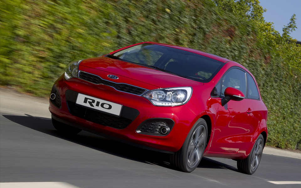 2017 red dot，Kia Rio ，Kia Rio，automobile，