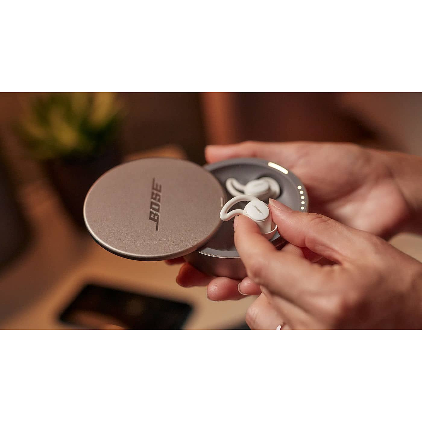 headset，wireless，superior quality，bose，2021 red dot product design award，
