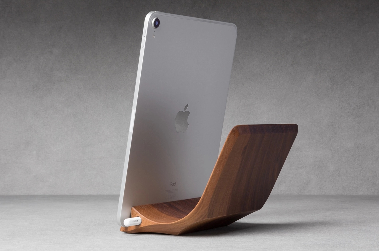 IPad Pro stand，Ergonomics，woodwork，sustainable development，None，