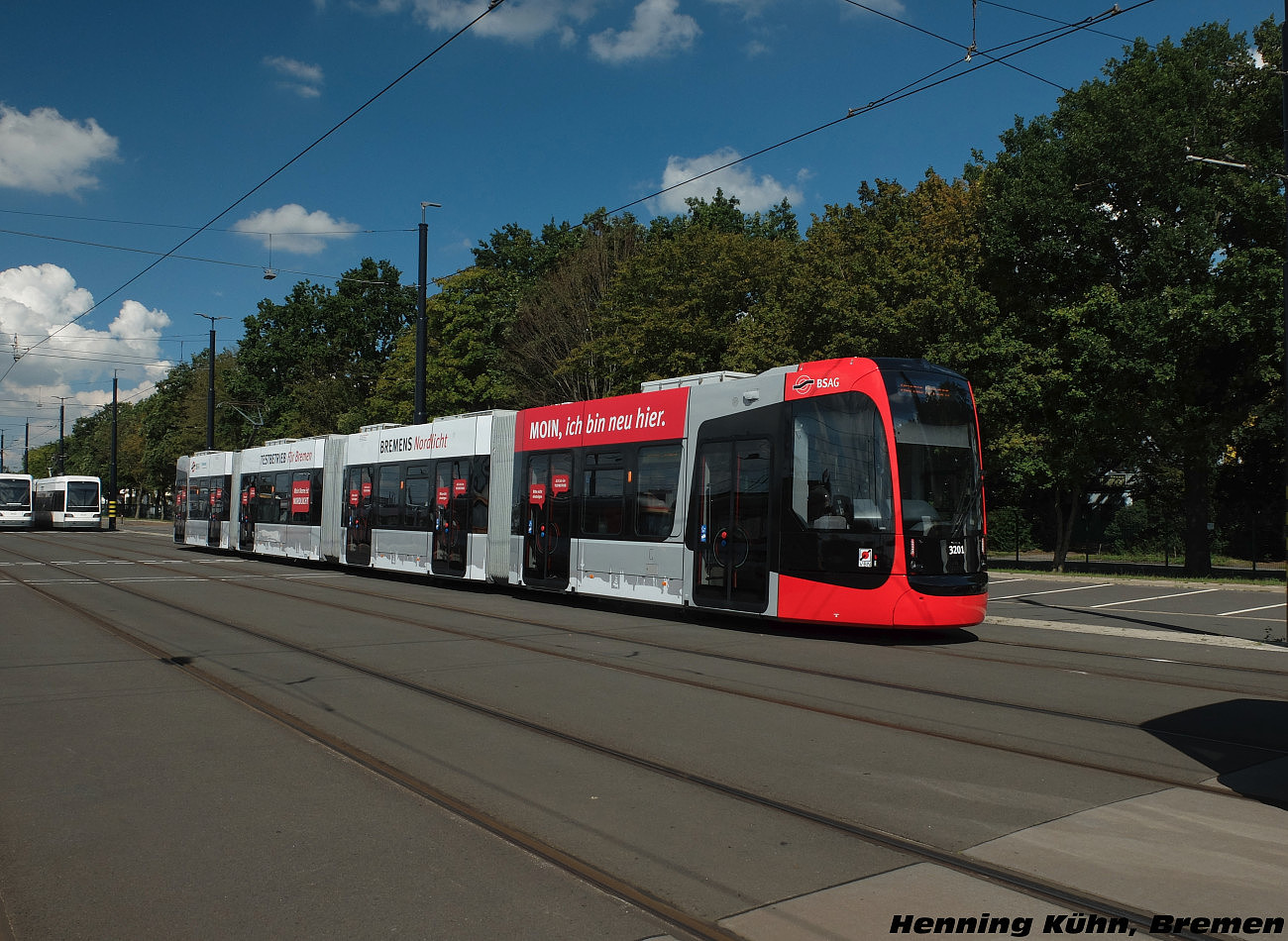 tram，modularization，siemens，2021 red dot product design award，