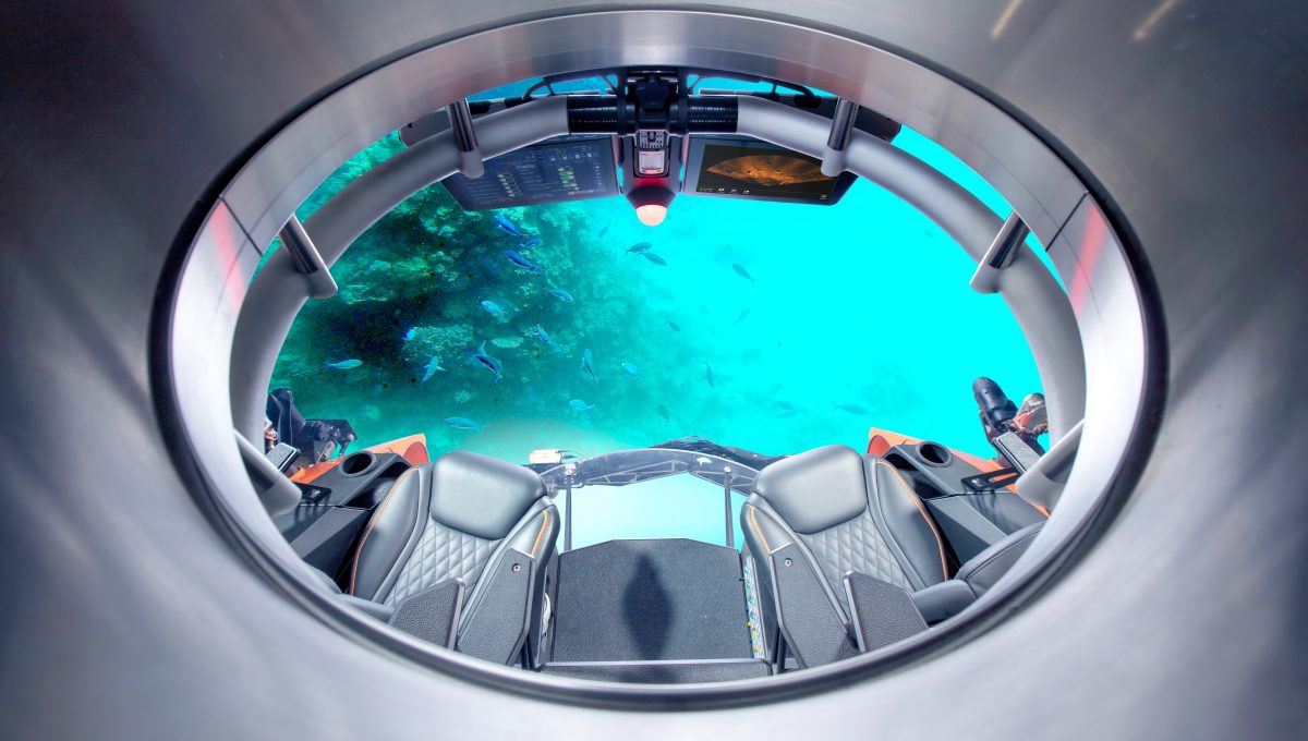 submarine，multi-function，Titanium hatch，U-Boat Worx，2021 red dot product design award，