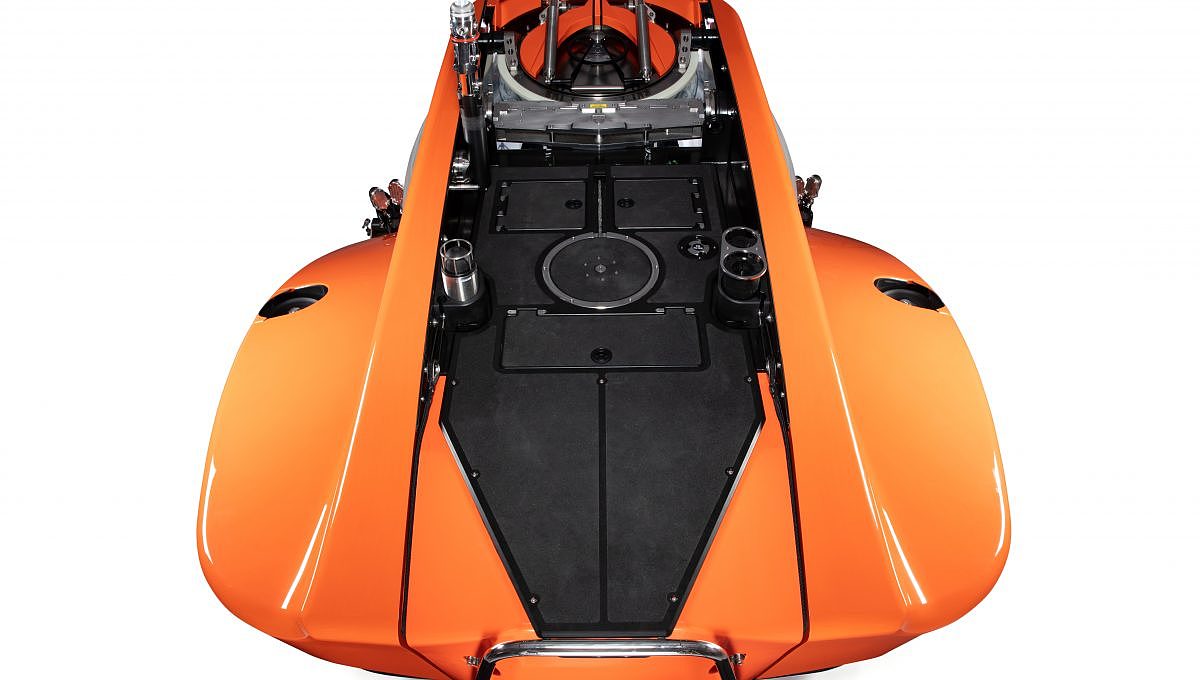 submarine，multi-function，Titanium hatch，U-Boat Worx，2021 red dot product design award，