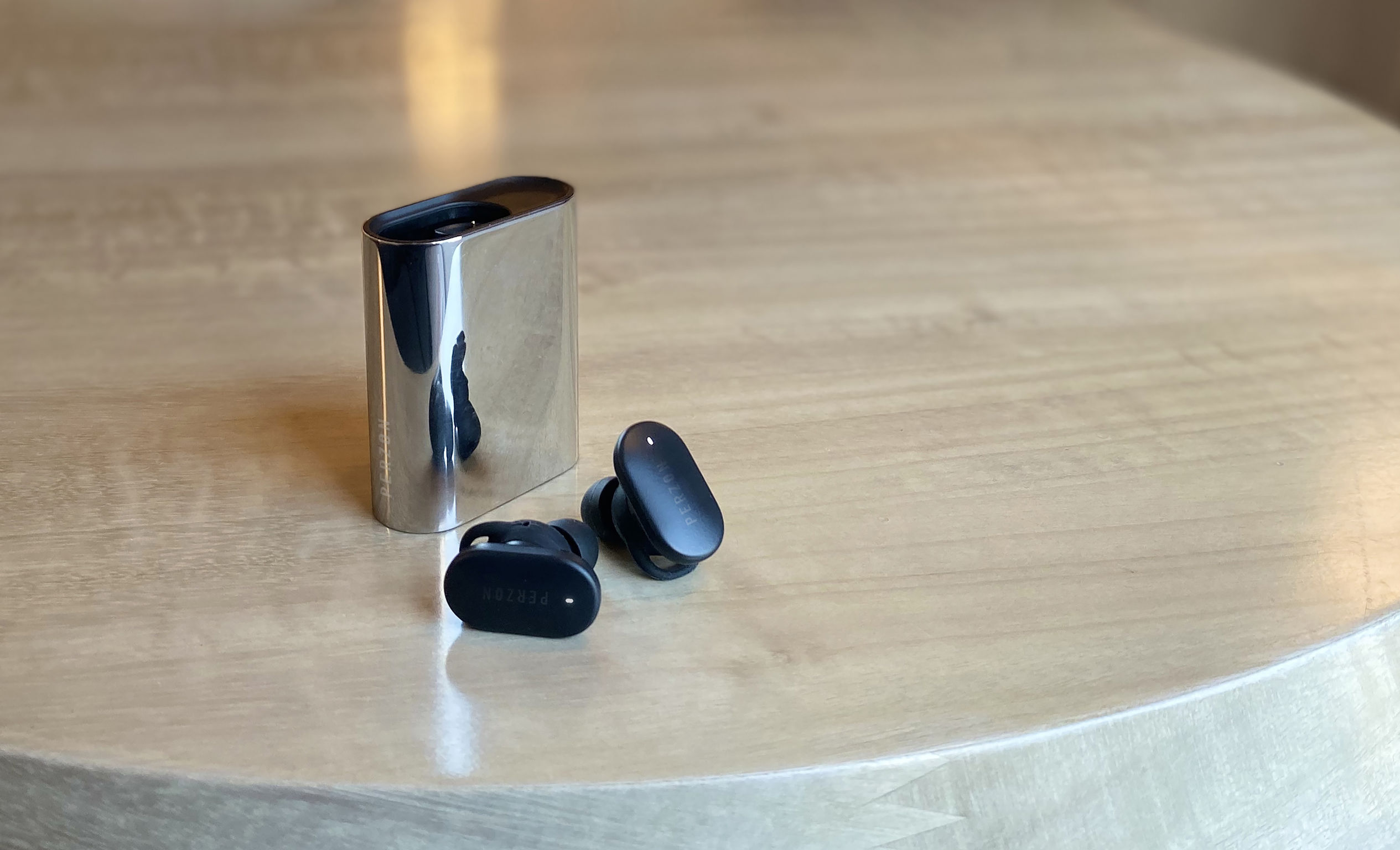 2021 red dot product design award，Perzon Buds，wireless，headset，