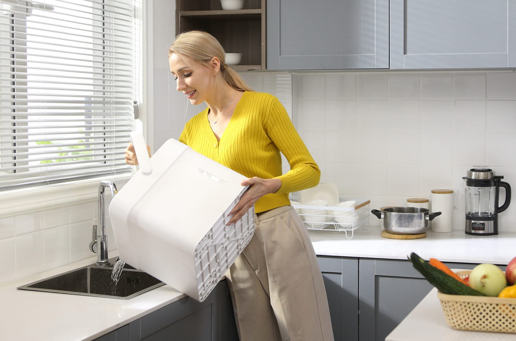 dehumidifier，Midea Cube，Household Electric Appliances，2021 red dot product design award，