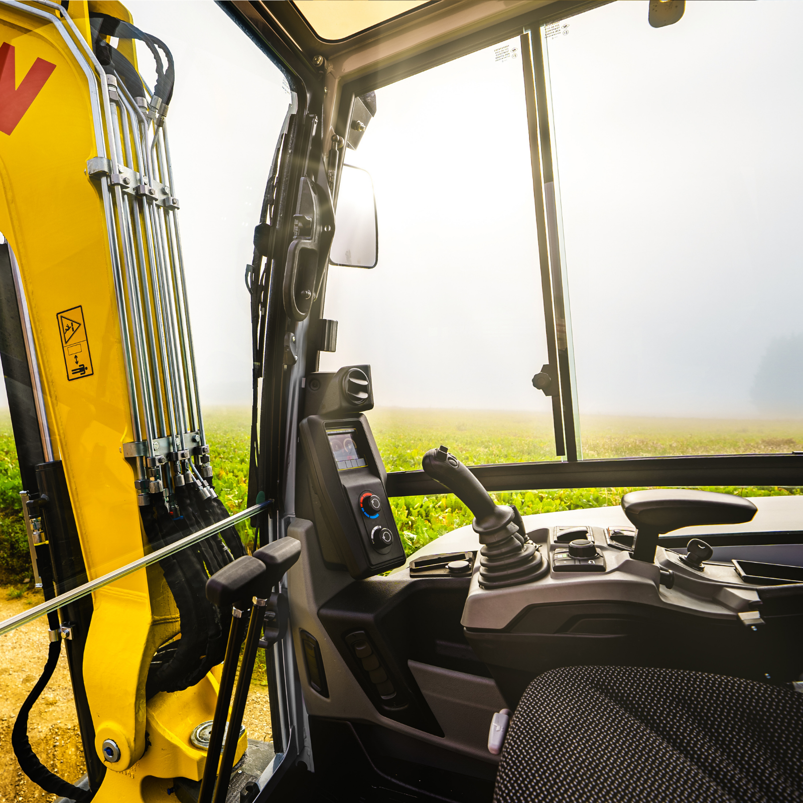 excavating machinery，Zero tail，2021 red dot product design award，