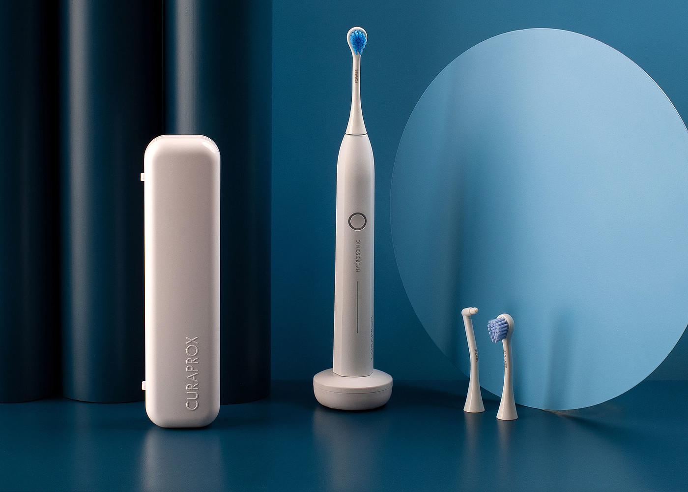 Electric toothbrush，Water drop brush head，Seven settings，2021 red dot product design award，