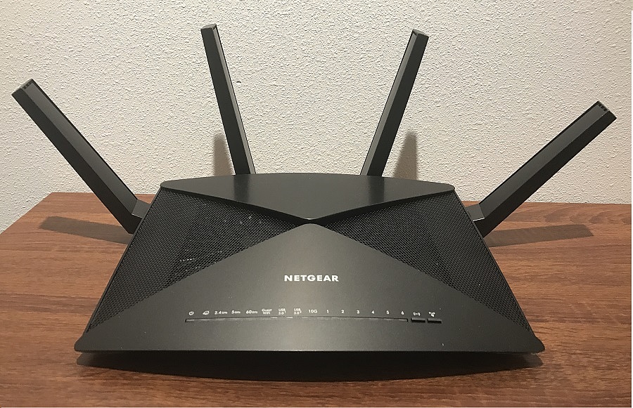 Nighthawk X10，Router，2017 red dot，