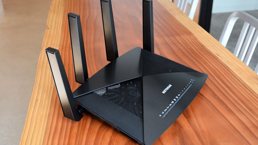 Nighthawk X10，Router，2017 red dot，