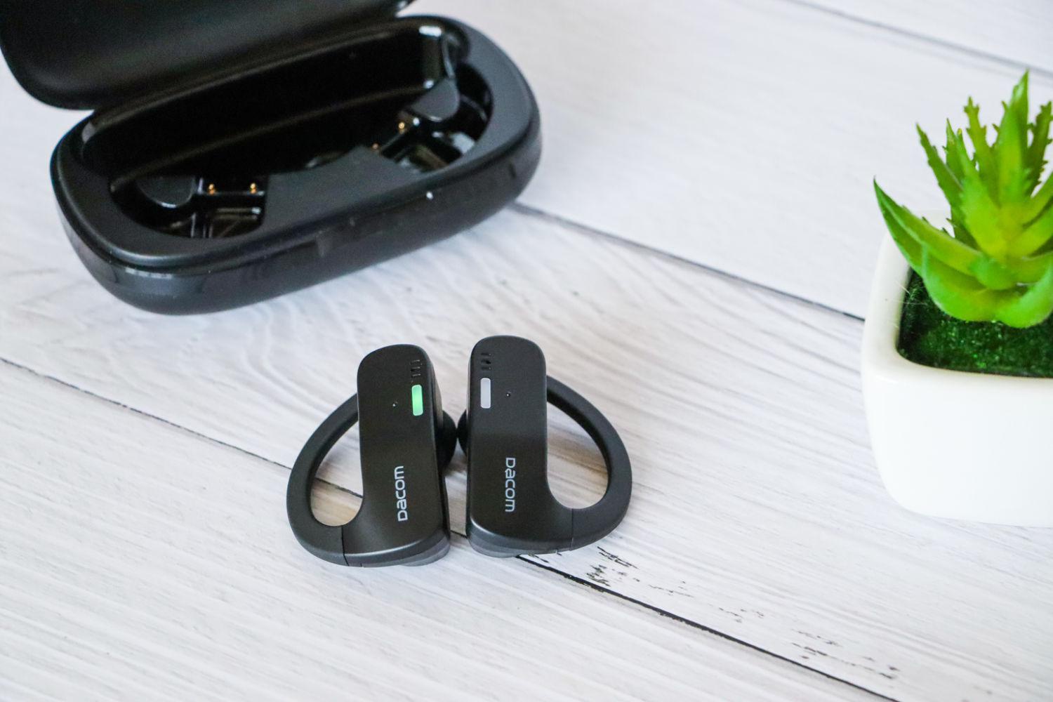 headset，wireless，Dynamic，comfortable，2021 red dot product design award，