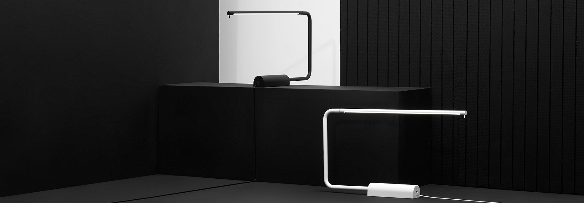 Desk lamp，lighting，2021 red dot product design award，