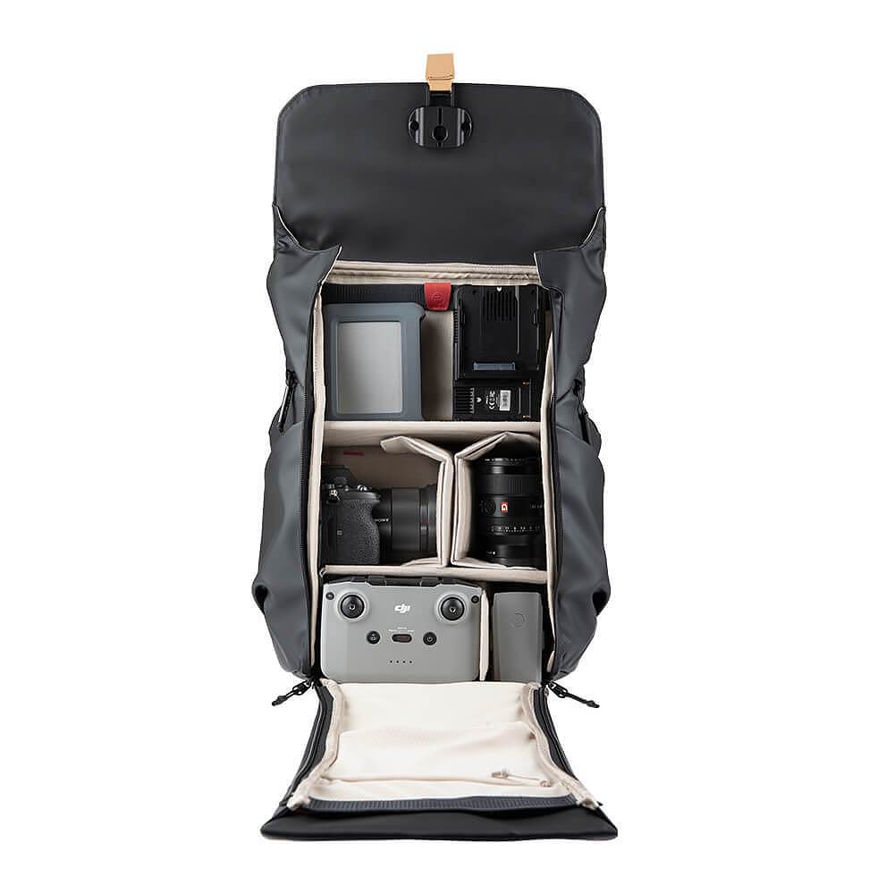 2021 red dot product design award，OneGo Backpack，knapsack，