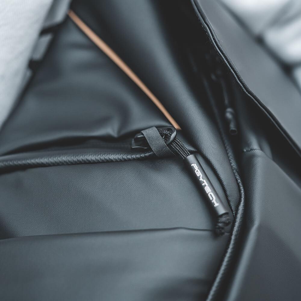 2021 red dot product design award，OneGo Backpack，knapsack，