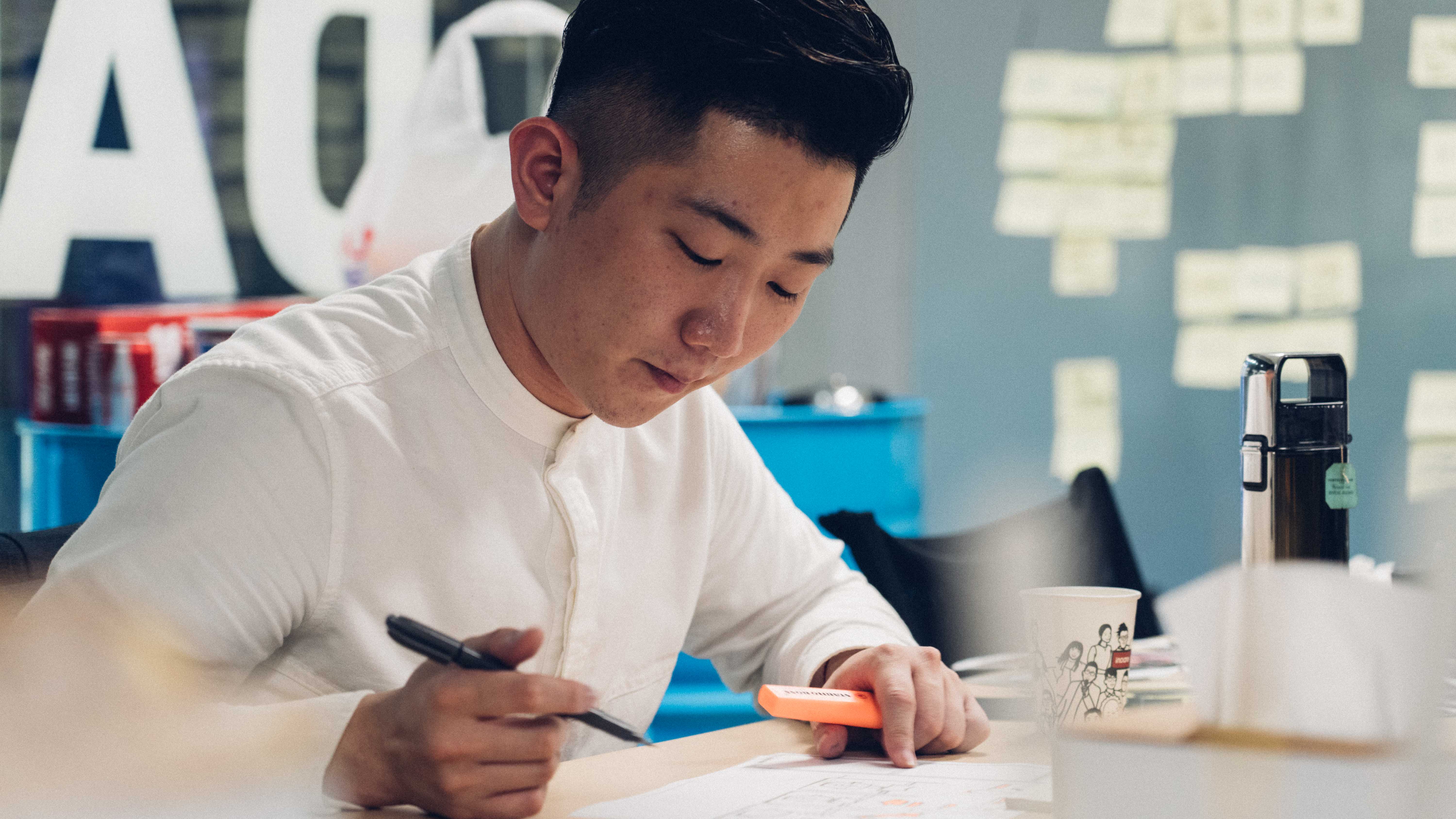 inward，Logitech，Forward looking conceptual design，