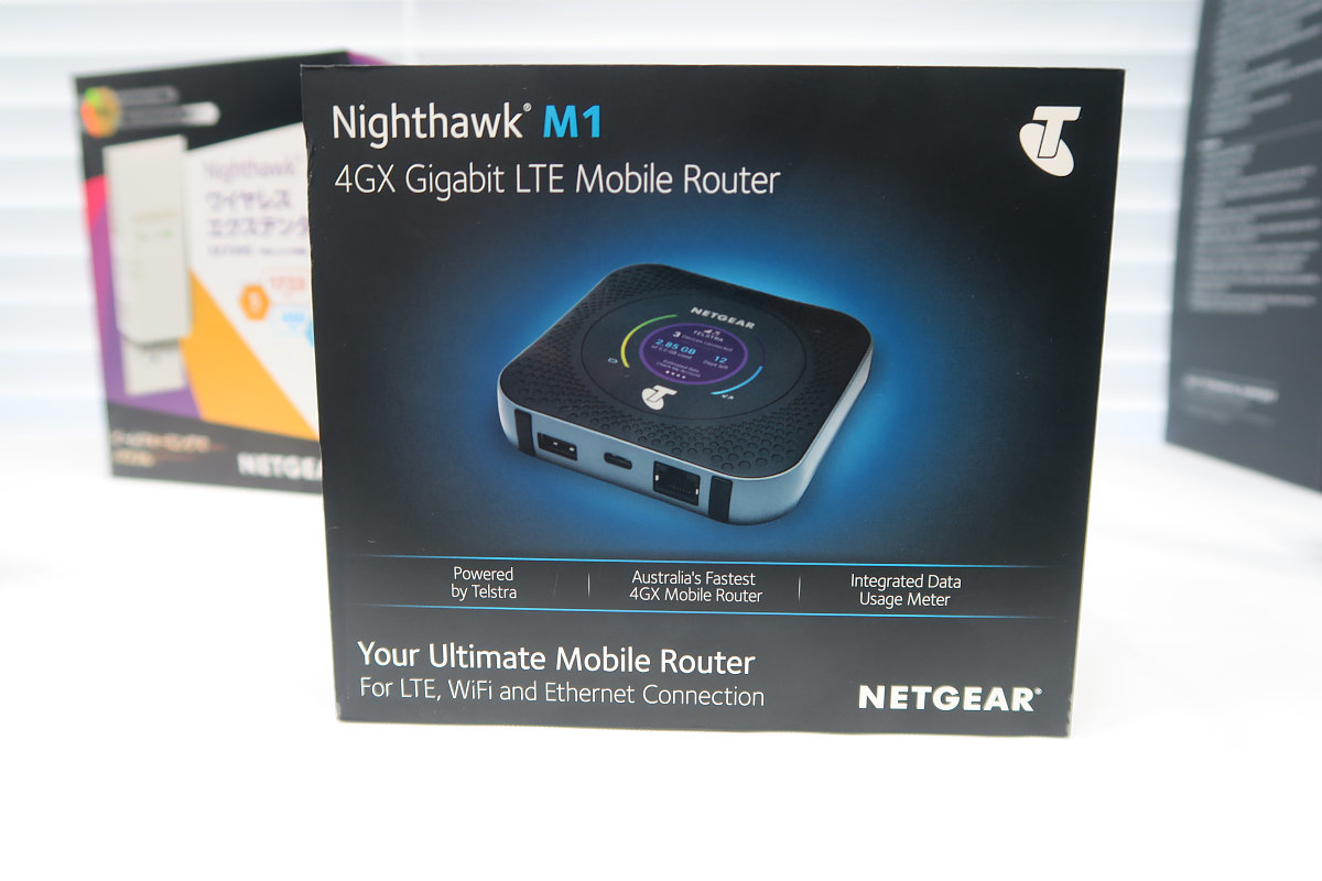 2017 red dot，Nighthawk M1，Portable router，