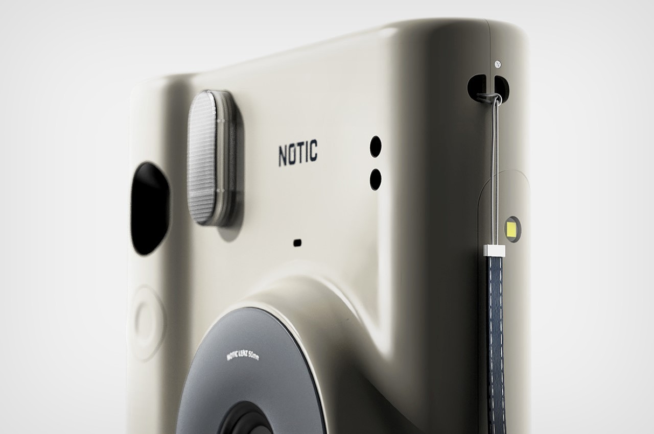 NOTIC，Polaroid，white，