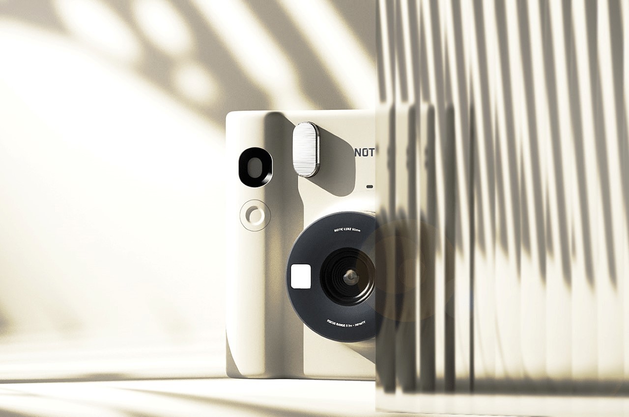 NOTIC，Polaroid，white，