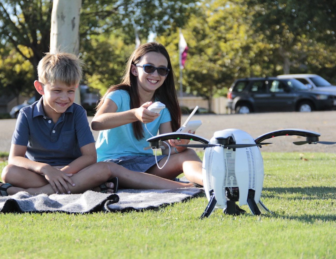 Aerial camera，PowerEgg，Flying robot，2017 red dot，