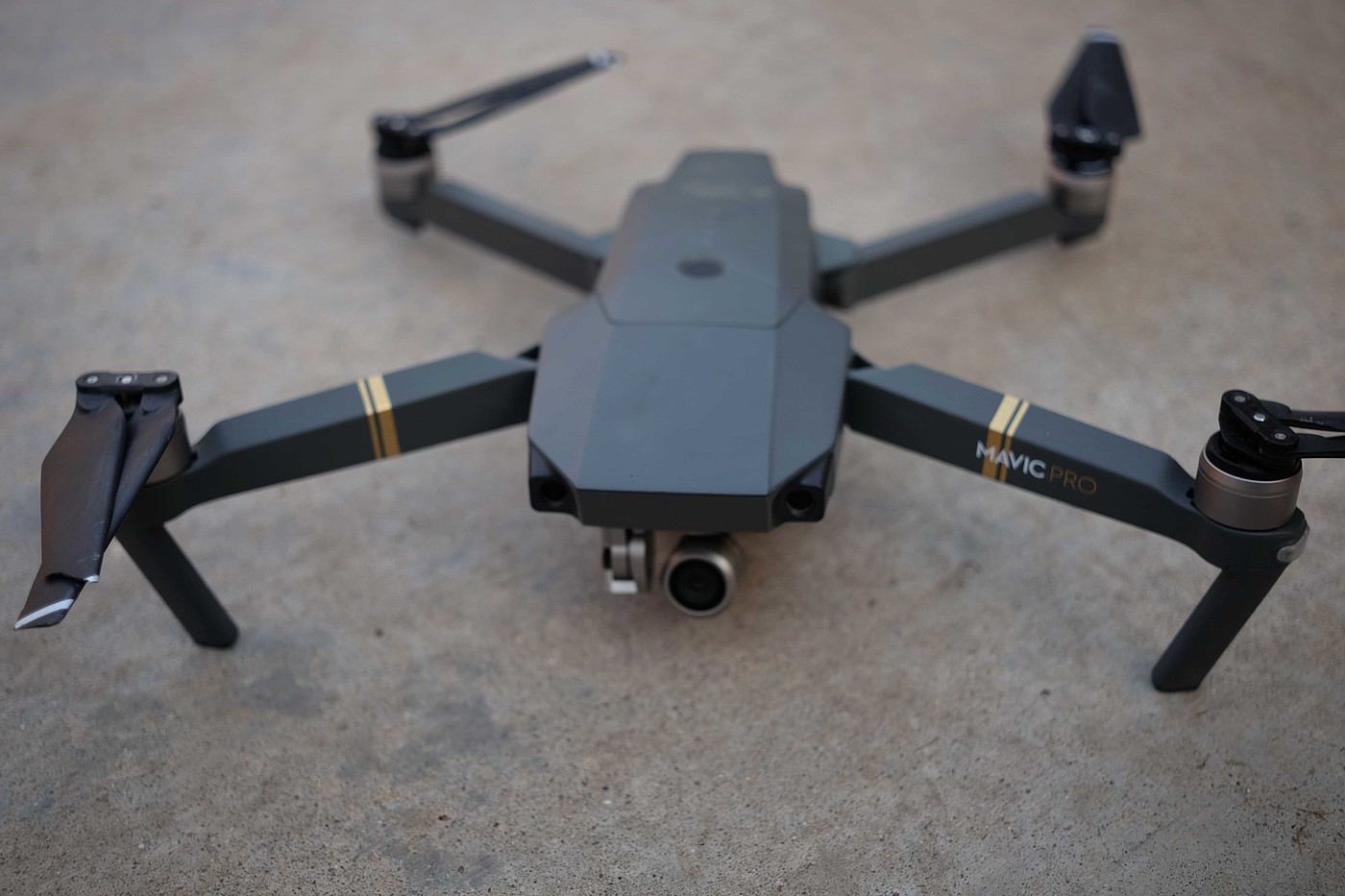 2017 red dot，MAVIC PRO，Aerial drone，