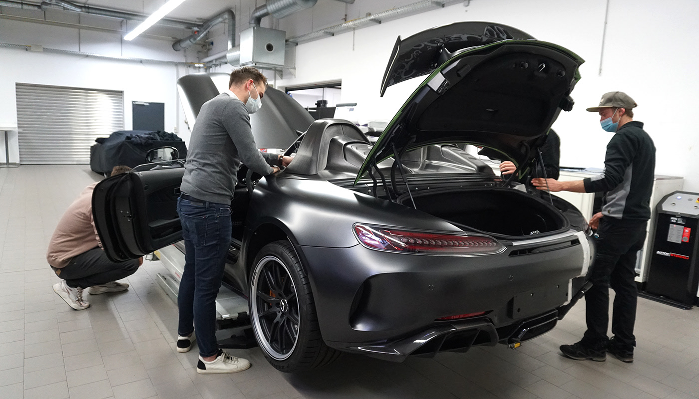 AMG GT R，Sports car，formula car，Eye catching lines，Benz，