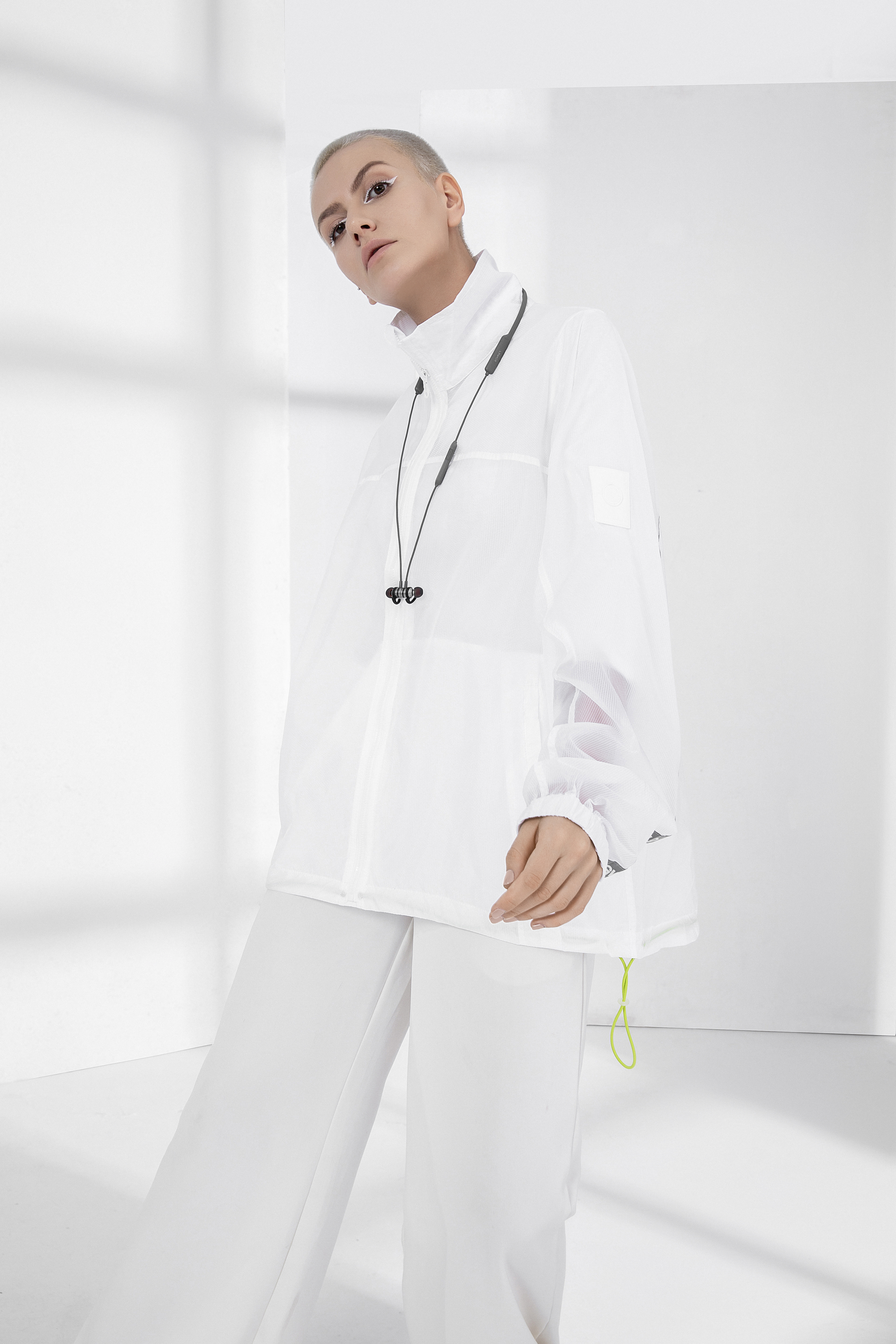 Noise reduction earphone，