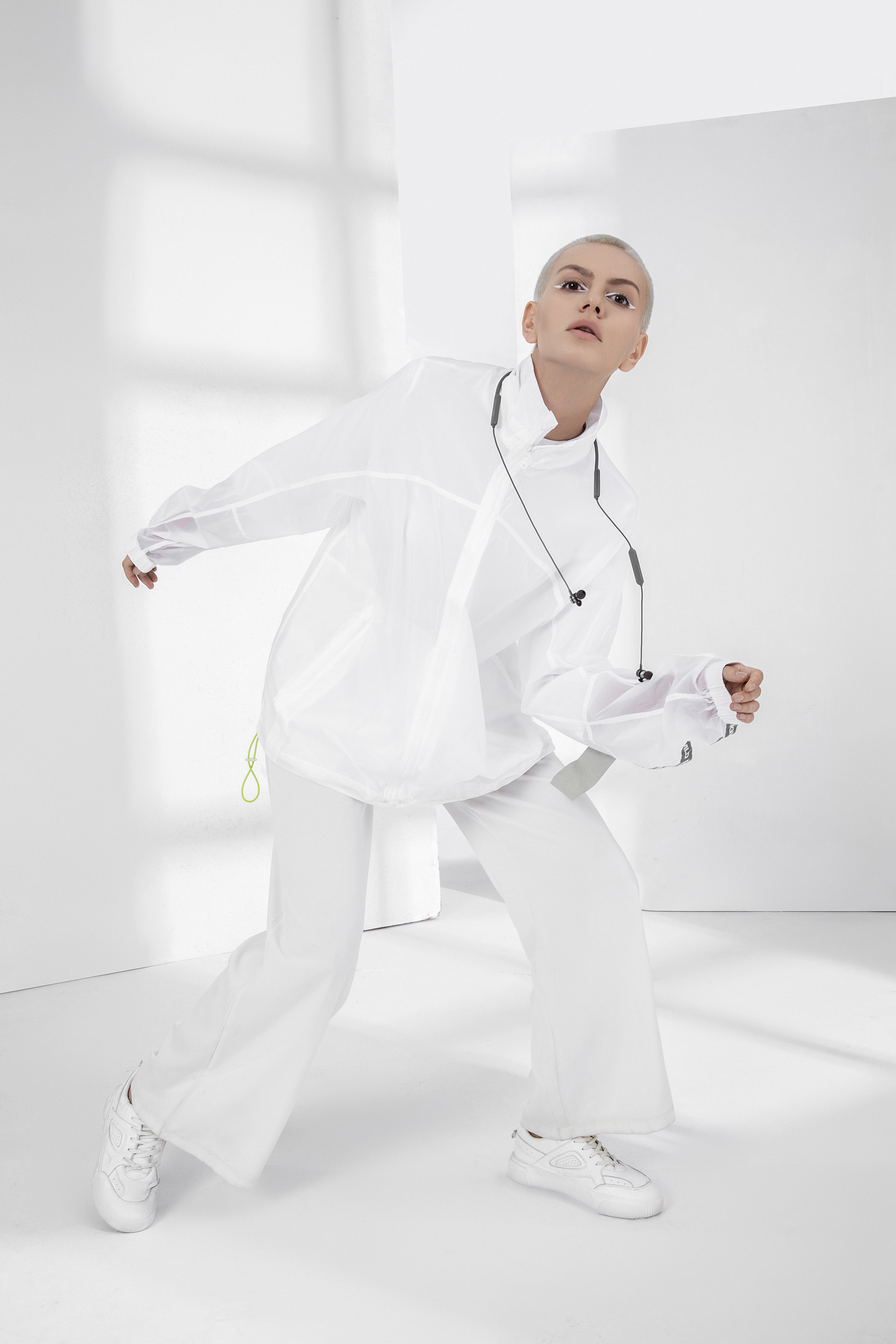 Noise reduction earphone，