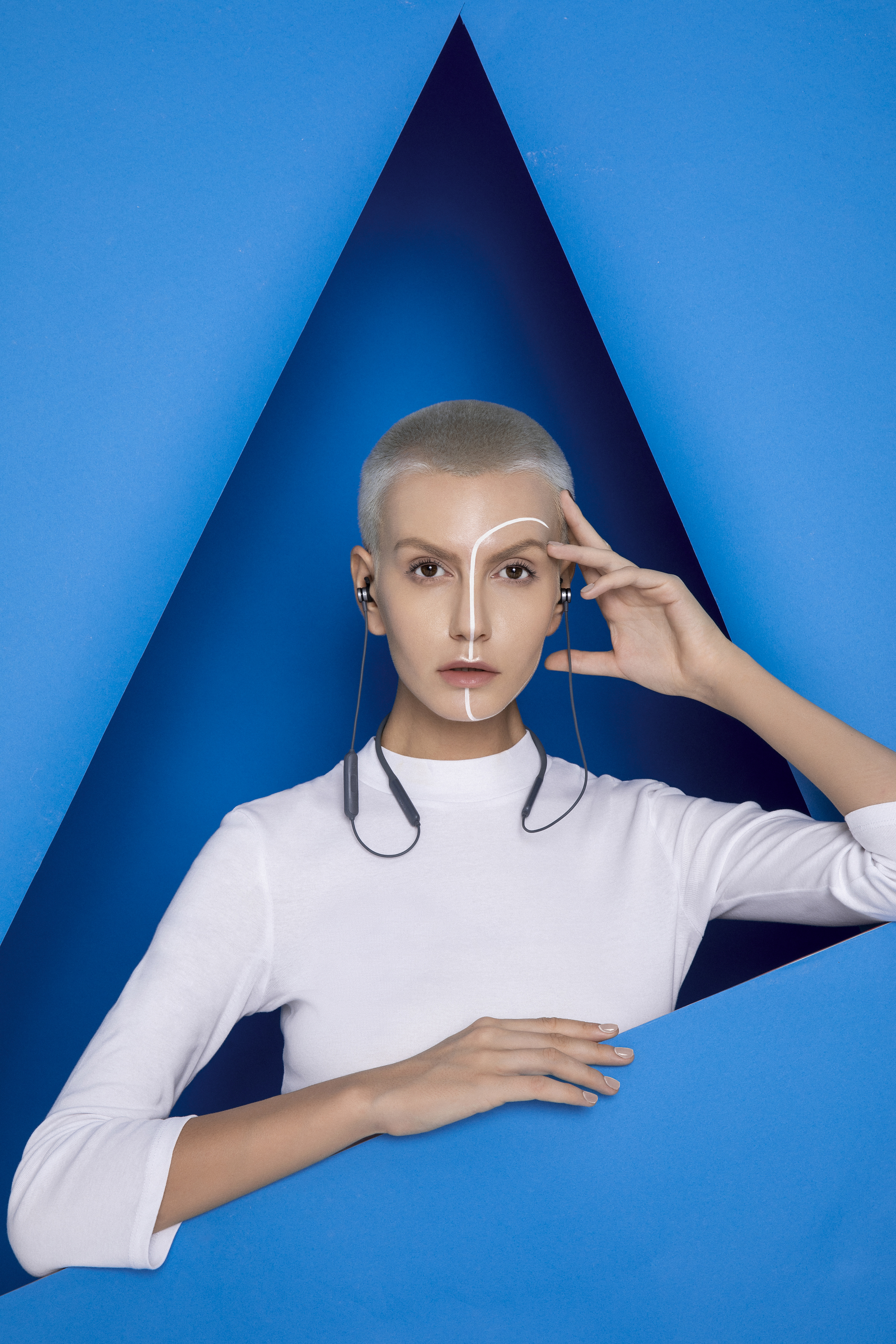 Noise reduction earphone，