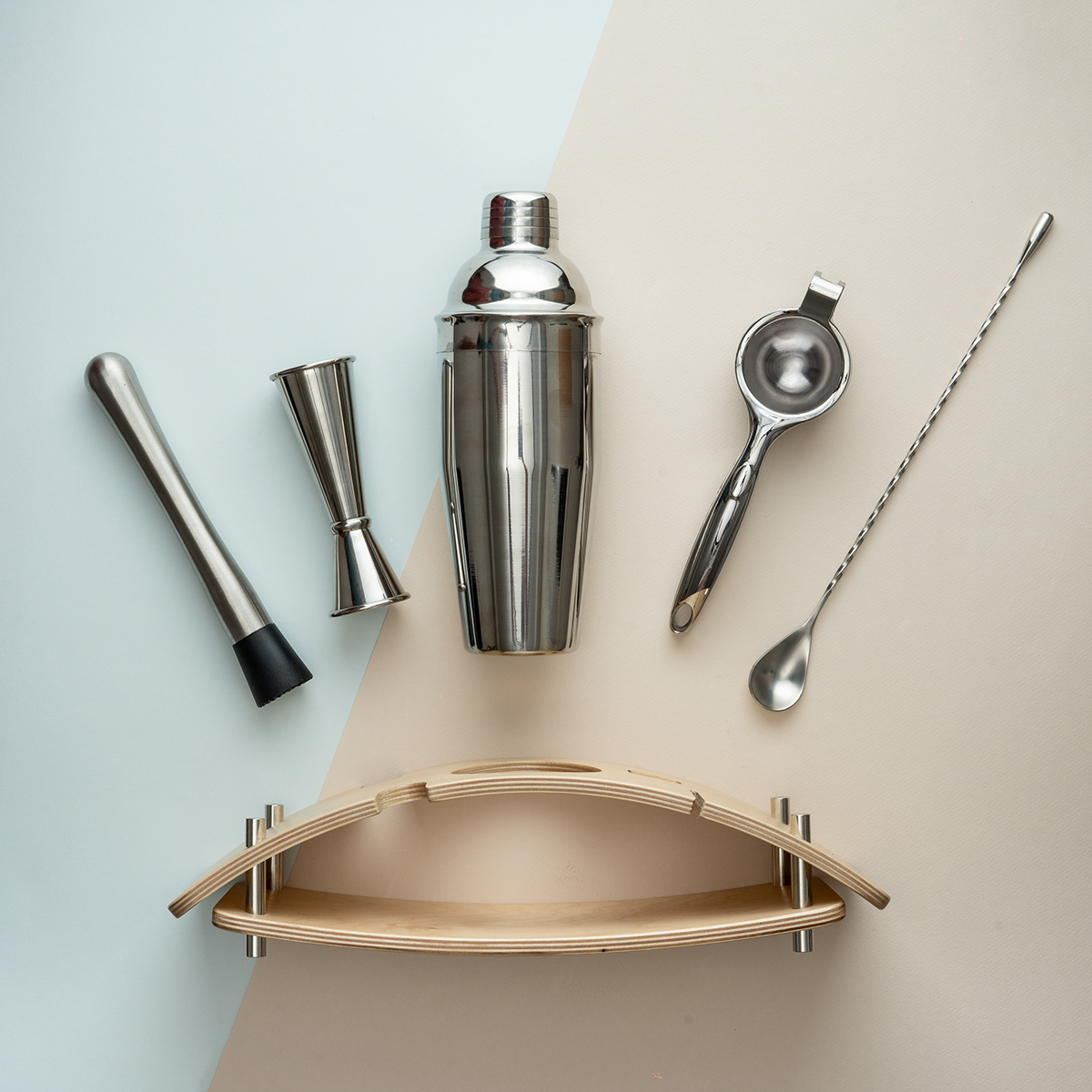 Cocktail Bar，Storage rack，woodiness，