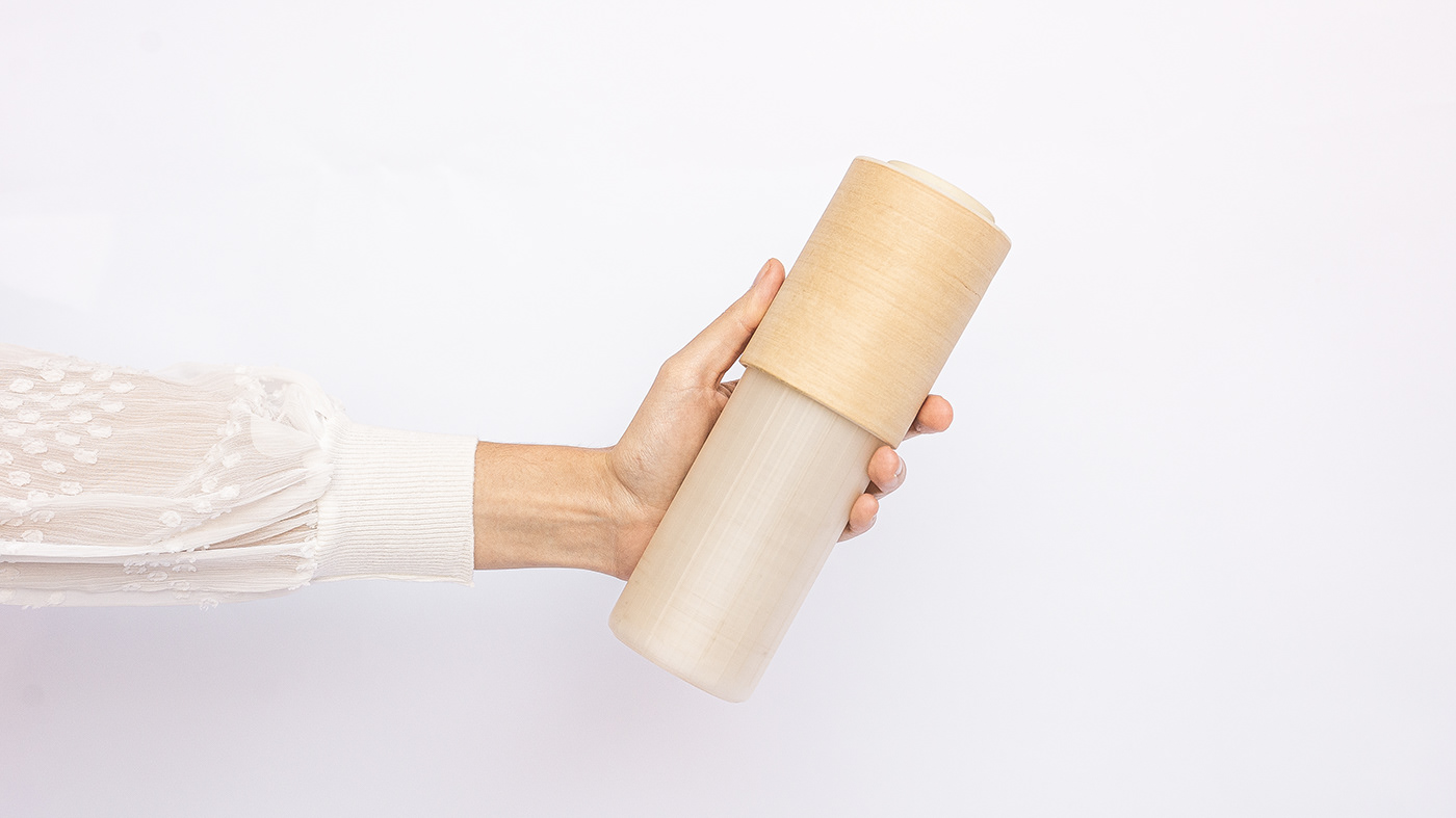 Water bottle，Glass，Ergonomics，