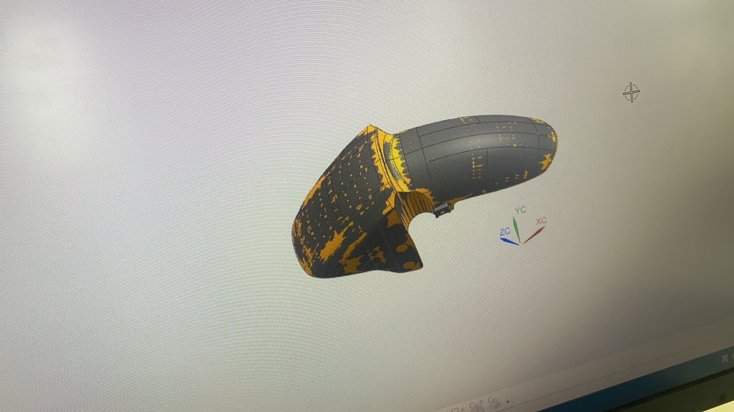 Front mud retaining electric bicycle，