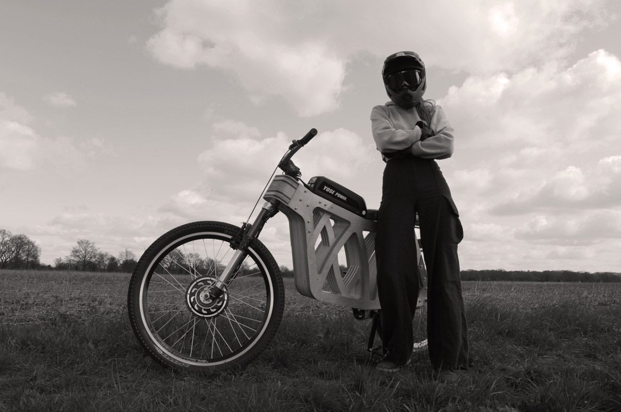 Bicycle，Electric，wooden ，unique，