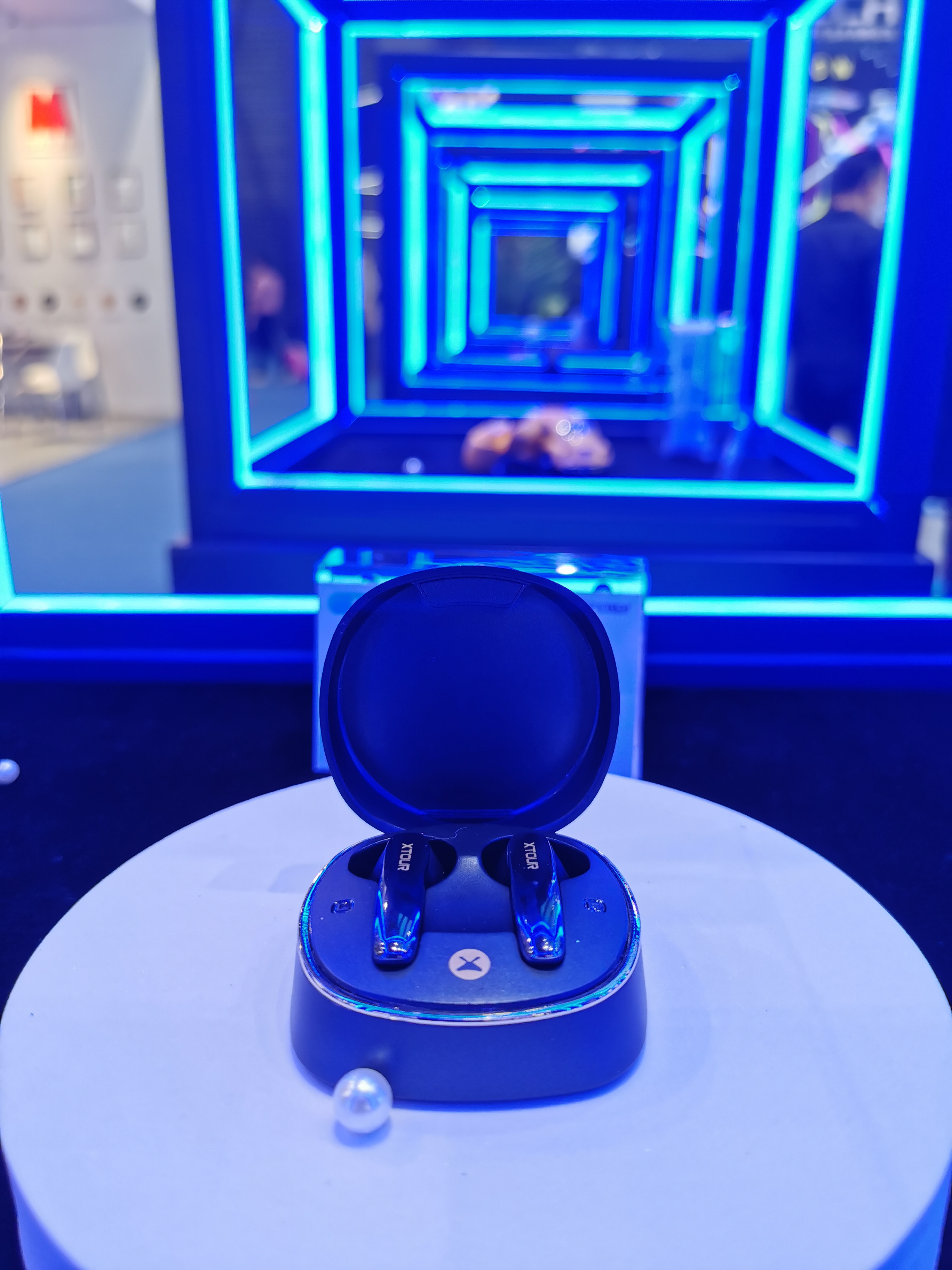 tws，id，Design，headset，Bluetooth headset，