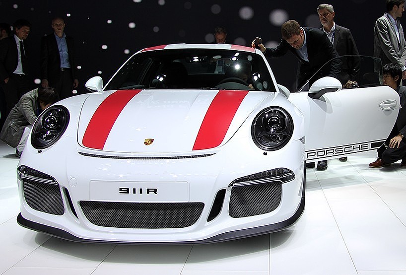 Porsche，automobile，share，outdoors，