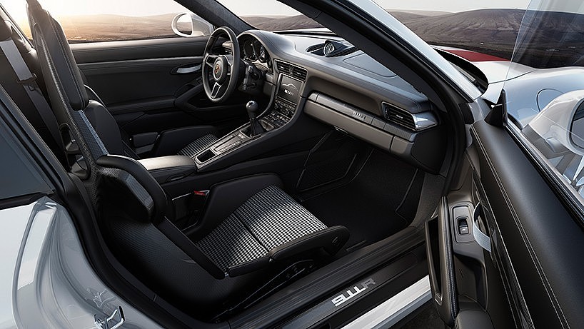 Porsche，automobile，share，outdoors，