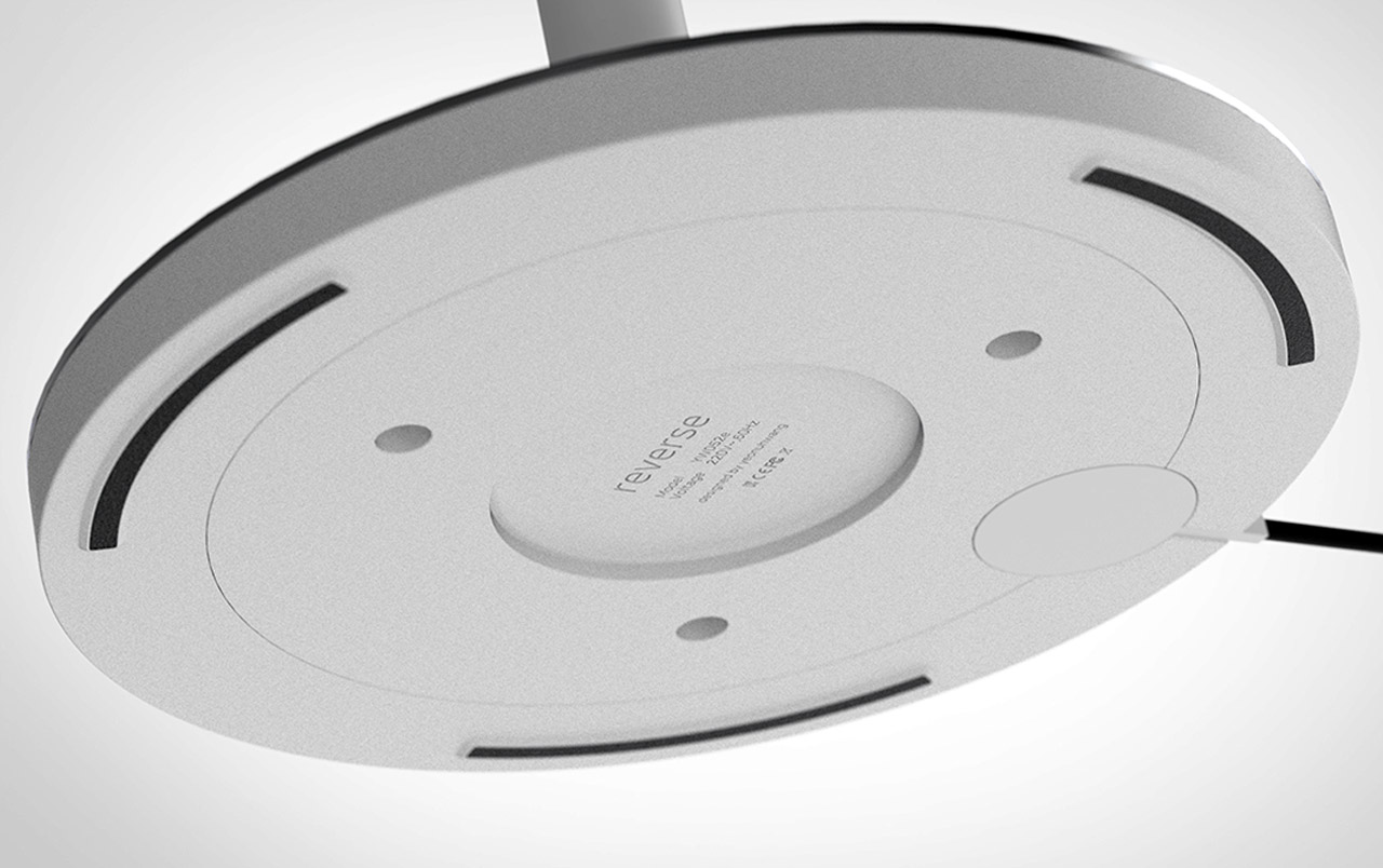 Deemed Reverse，electric fan，Wireless charging，