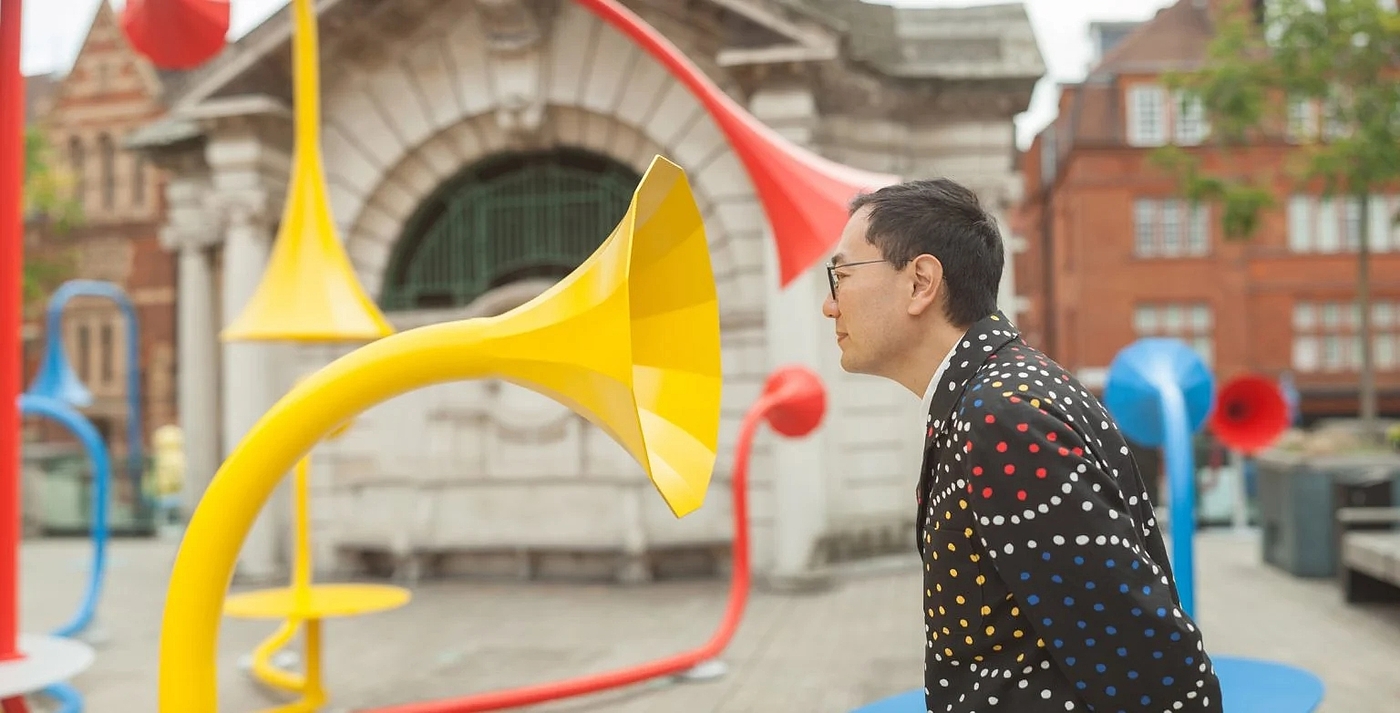 flower，horn，colour，communal facilities，
