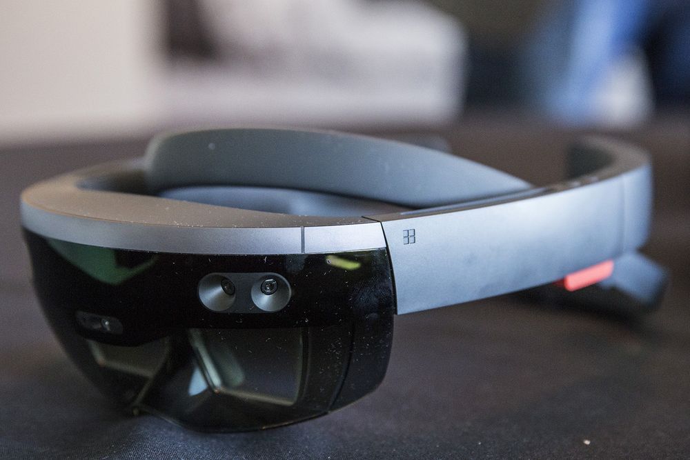 Microsoft，holographic，2017idea Award，intelligence，