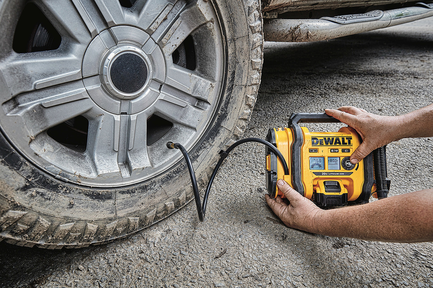 DEWALT 20V，Inflator，3D modeling，
