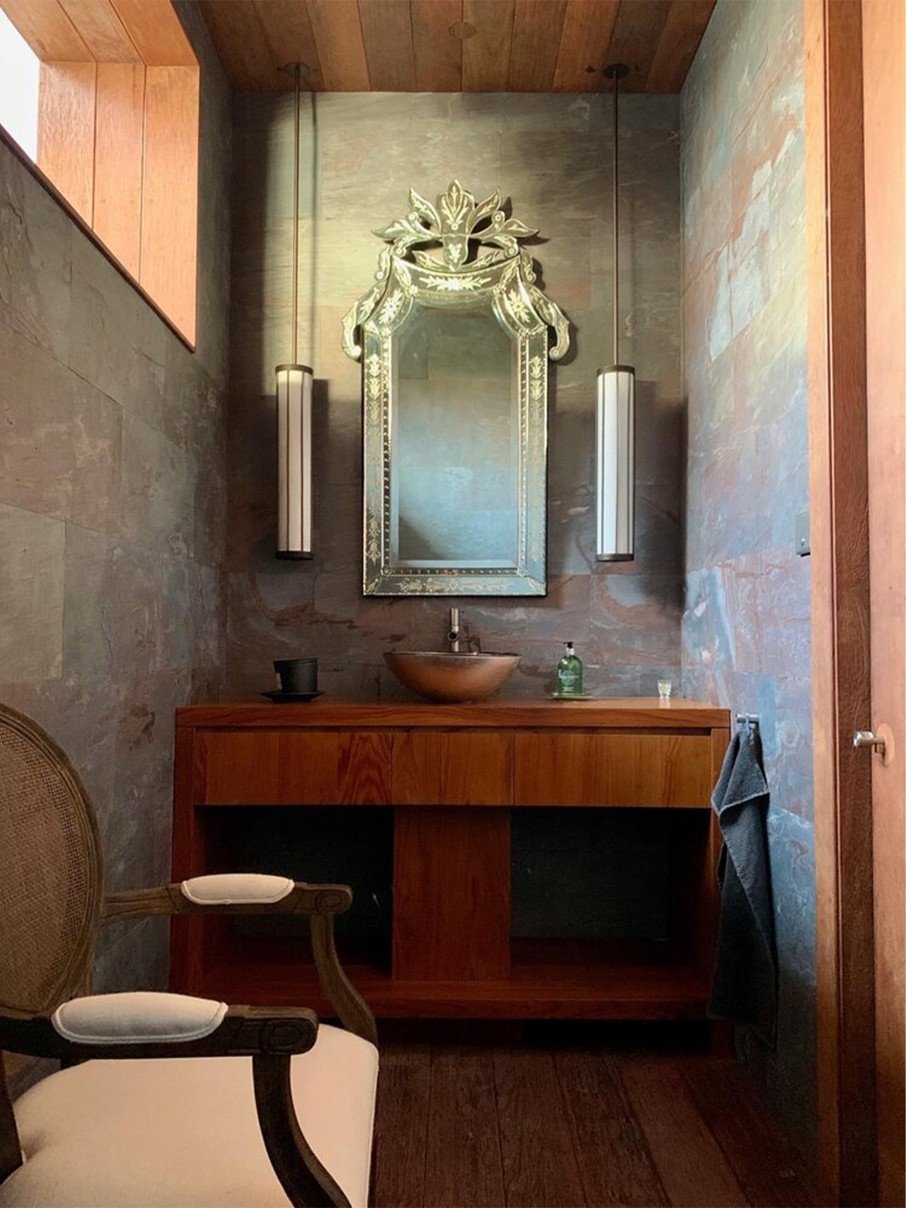 sustainable，provide for oneself，prefabricated house，