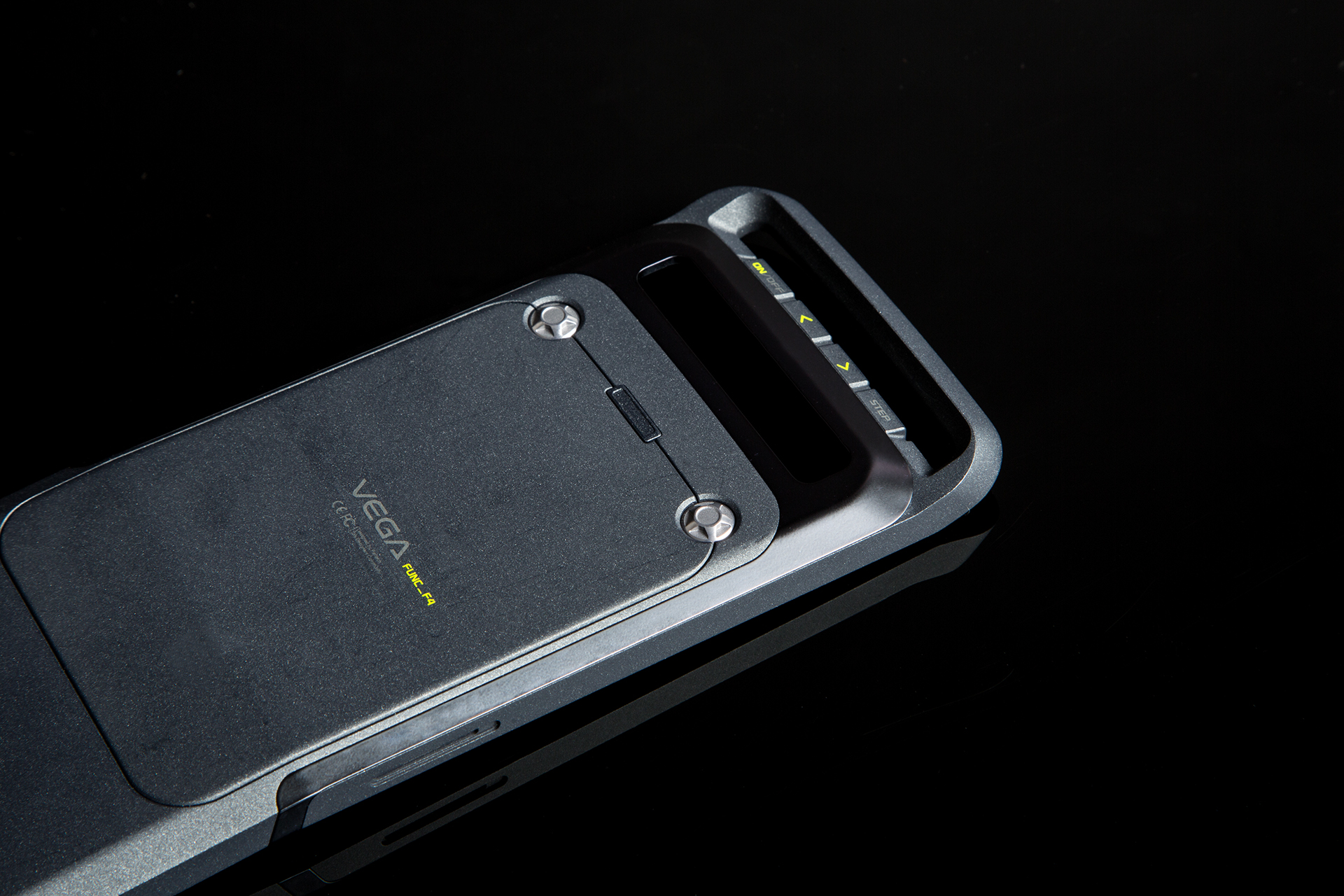 Intelligent mobile phone，keyboard，Telephone，walkie-talkie，Construction site，High-tech，Professional tools，