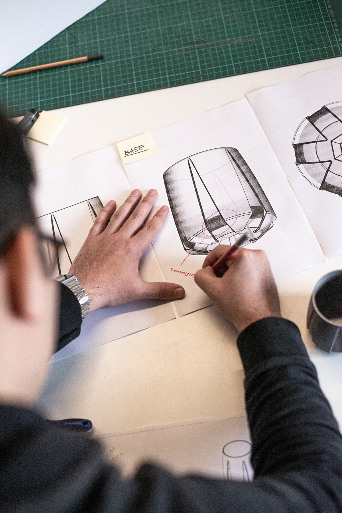 Whiskey glass，island，crystal，