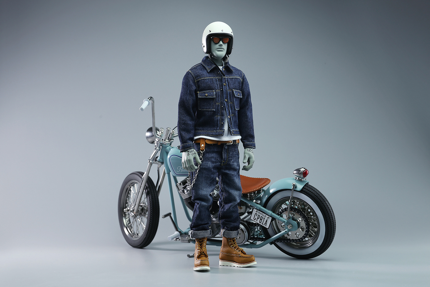 Riders and surfers，Miss Chic ，knight，