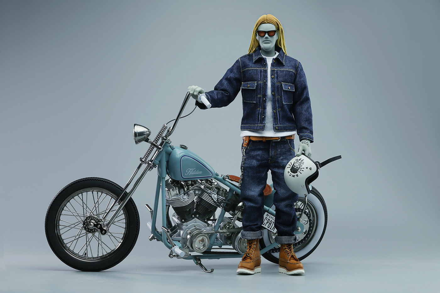 Riders and surfers，Miss Chic ，knight，