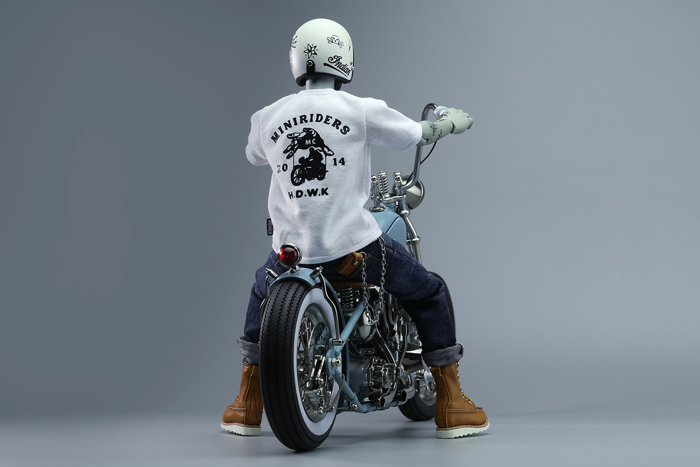 Riders and surfers，Miss Chic ，knight，