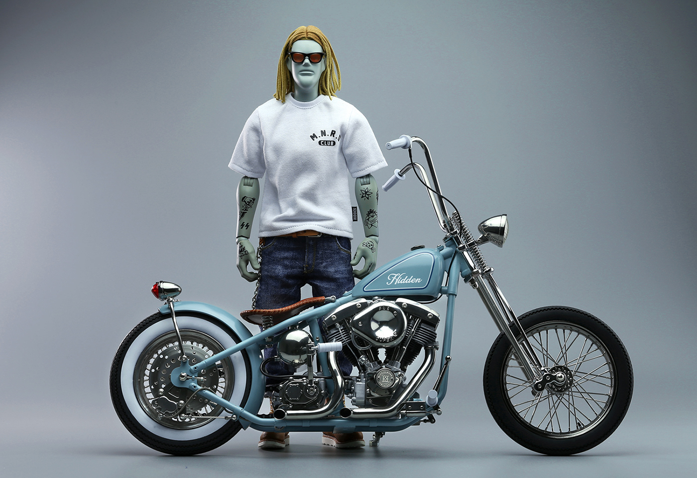 Riders and surfers，Miss Chic ，knight，