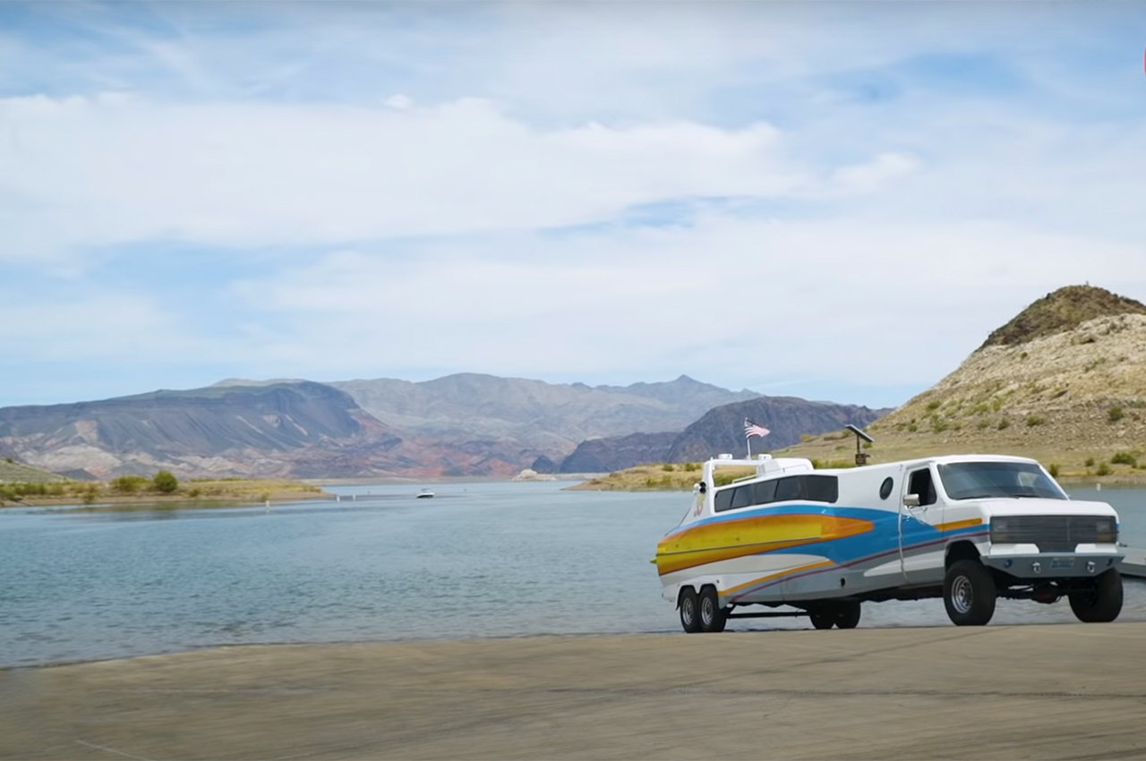 1980s，camping，Boaterhome，amphibious，