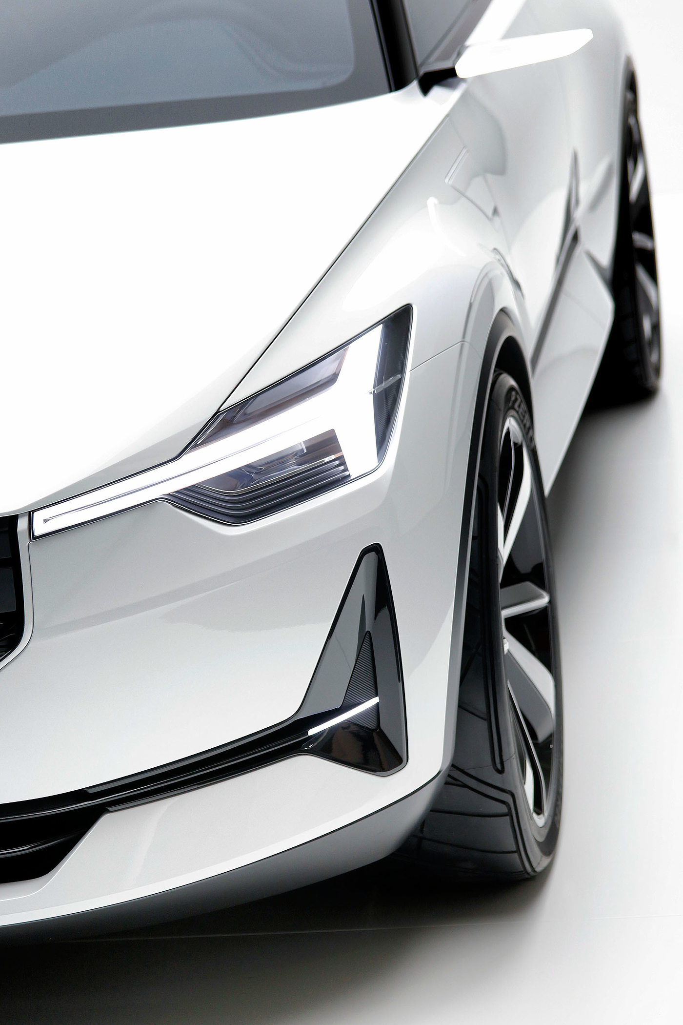 Volvo，Concept car，Automobile design，Render，